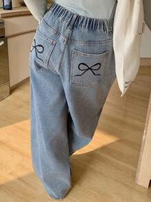 Dazy Plus Damskie jeansy w dużym rozmiarze, jasnoniebieskie, z haftem motylkowym, proste nogawki, odpowiednie na każdą porę roku - Jasny jeans - Zobacz 10
