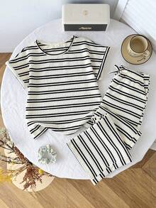 SHEIN 少女休闲条纹短袖T恤和裤子套装，夏季 - 黑與白 - 查看 1