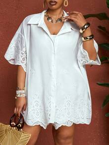 SHEIN CURVE+ 2025春夏新款音乐节、复活节、西部风、波西米亚风、纳什维尔风格连衣裙，适合生日派对、毕业典礼、学生装、日常穿着，百搭休闲，适合度假、邮轮、海滩、海边、日光浴、休闲度假村等场合，黄色蕾丝镂空性感透视上衣短裤套装，宽松大码两件套 - 白色 - 查看 7