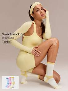 GLOWMODE 3 Pair Big Strides Sweat-Wicking Quick-Dry Arch Support Reflective Embroidered Logo Seamless Socks Running Jogging Training Tennis Daily Active Wear - Multicolor - View 1