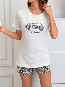 SHEIN Cottnline طقم بلوزة تي شيرت بطبعة قلب نمري وشورت بيجاما مطبوع بالكامل - 2 قطعة ملابس منزلية أنيقة للصيف - أبيض - مشاهدة 5
