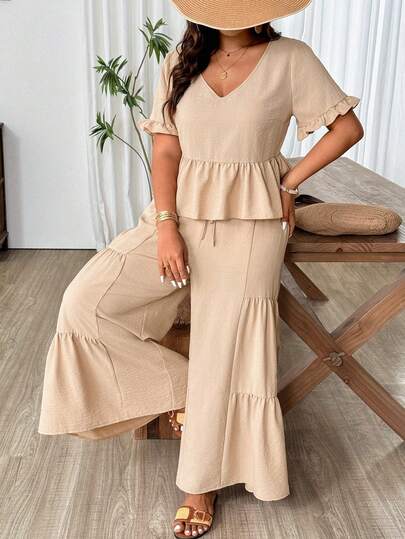 Weeklong Women's Plus Size V-Neck Ruffle Hem Short Sleeve Top And Unique Design Patchwork Pants 2-Piece Casual Vacation Outfit