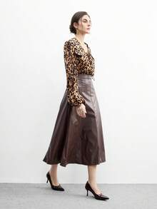 CUCCOO BIZCHIC 棕色尖头细高跟女鞋，简约舒适，通勤日常百搭，工作场合亦可穿着。这款高跟鞋气质时尚性感，适合工作、派对、宴会等场合。 - 鏡面咖啡 - 查看 6