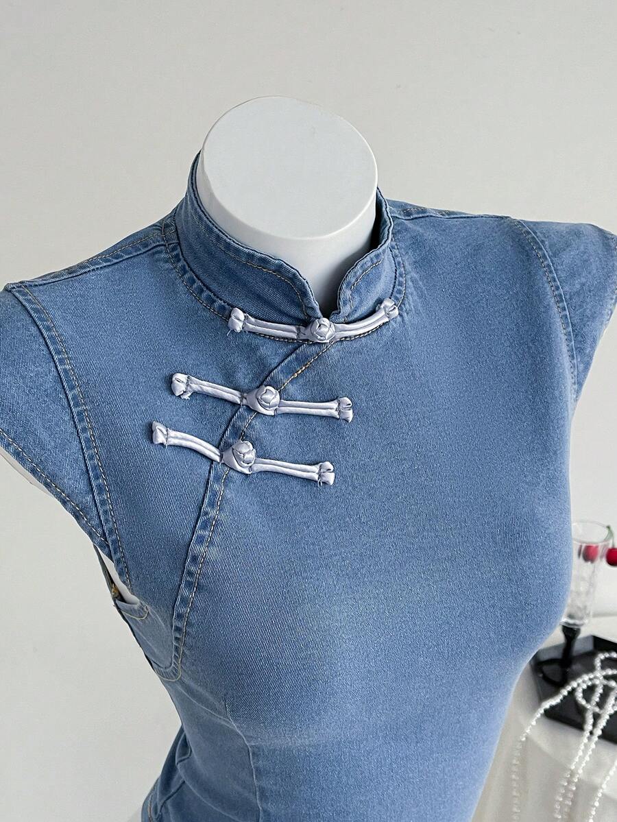 SHEIN Blusa de mezclilla de ajuste delgado con cuello Mao y mangas cortas para mujer - Azul - Ver 1