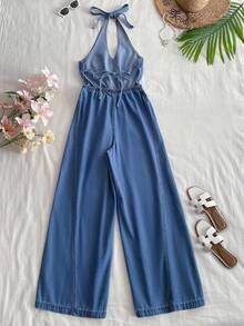 SHEIN Bộ jumpsuit denim ống rộng siêu dài, cổ yếm, hở lưng, buộc dây dành cho nữ - Màu xanh lam - Xem 3