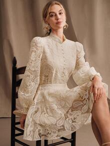 Anewsta 女士立领灯笼袖网纱面料花卉刺绣优雅上衣 - 杏色 - 查看 7