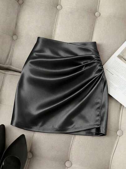 Franclia Fashionable New Glossy Asymmetrical Hem High Waist Slim Fit Pleated Bodycon Skirt, Spring/Summer