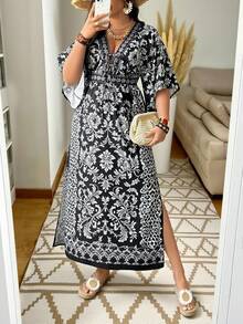 Ceyna Plus Size Women's Elegant Retro Black & White Floral Print V-Neck Maxi Dress,Summer Boho Caftan Holiday Resort Wear,Sunday Tea Party Loose Slit Hem - Black and White - View 3