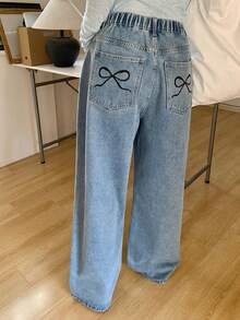 Dazy Plus Damskie jeansy w dużym rozmiarze, jasnoniebieskie, z haftem motylkowym, proste nogawki, odpowiednie na każdą porę roku - Jasny jeans - Zobacz 4