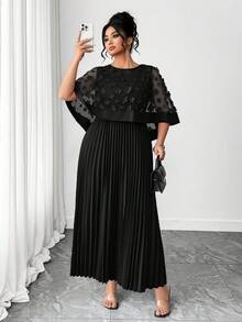 SHEIN PETITE CURVE Plus Size Women Applique Decor Round Neck Elegant Pleated Hem Dress - Black - View 4