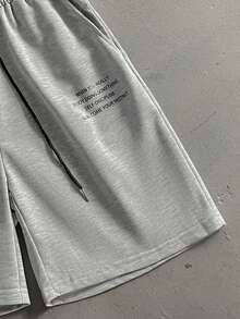 Manfinity Homme 男士休闲标语印花 T 恤和短裤套装，夏季 - 彩色 - 查看 3