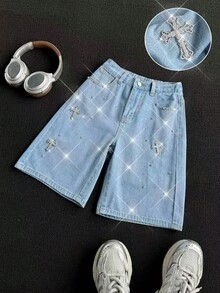 SHEIN 青少年男孩時尚返校街頭風混搭百搭設計 Y2K 白色十字設計 藍色閃亮十字裝飾吊墜設計 寬鬆四分牛仔短褲 柔軟日常穿著 春夏季兒童日常穿著 狂歡節 - 藍色 - 查看 6