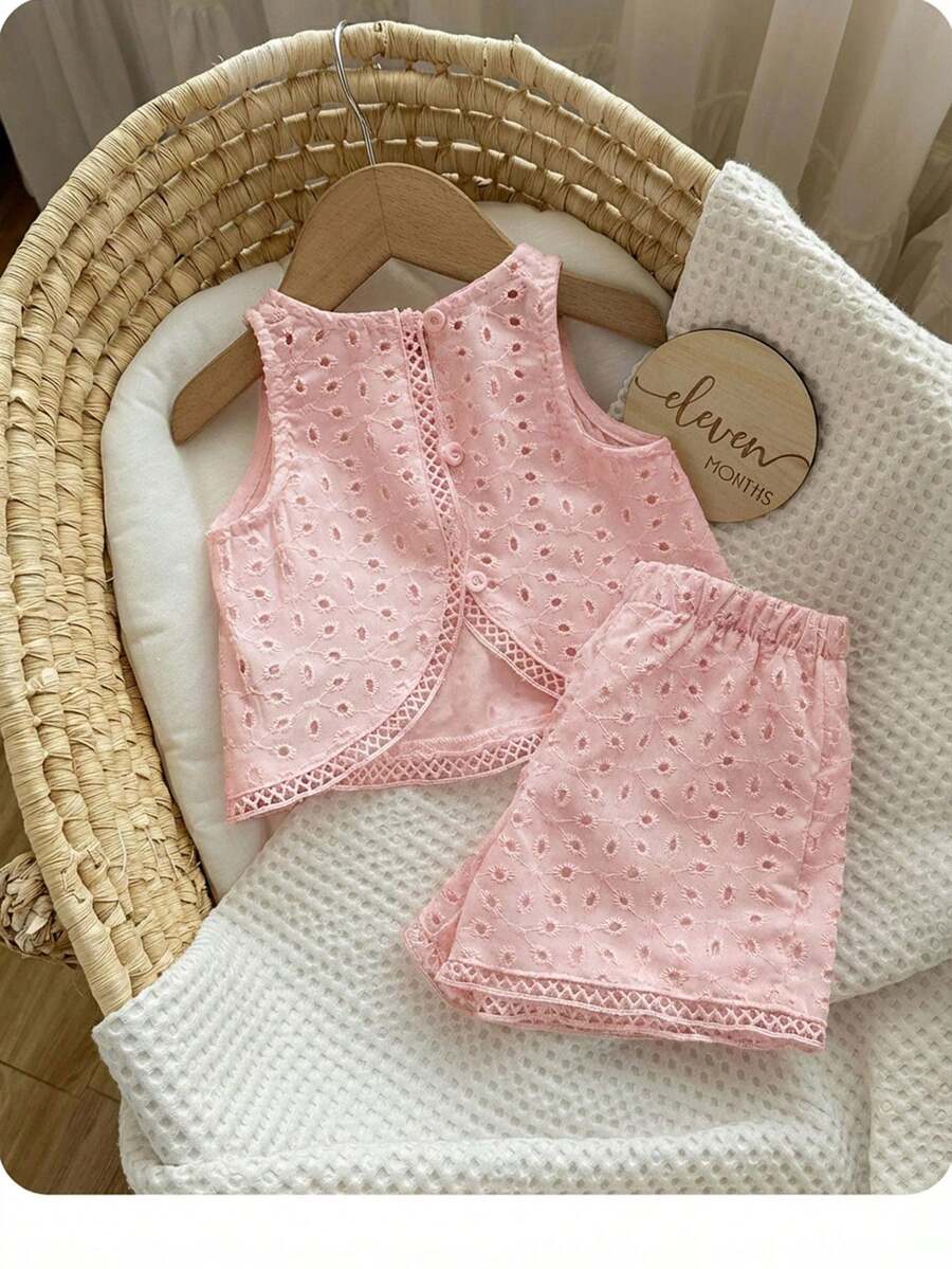 女宝宝夏季可爱度假刺绣镂空蕾丝拼接无袖上衣和松紧腰短裤套装 - 粉色 - 查看 1