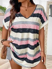 EMERY ROSE Plus Size V-Neck Short Sleeve Printed Casual Women's T-Shirt Graphic Tees Women Tops - Multicolor - View 1