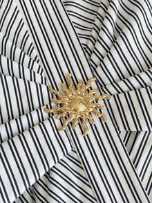 Airaco 2pcs Elegant Striped Decorative Button Neck Top Set - Multicolor - View 3