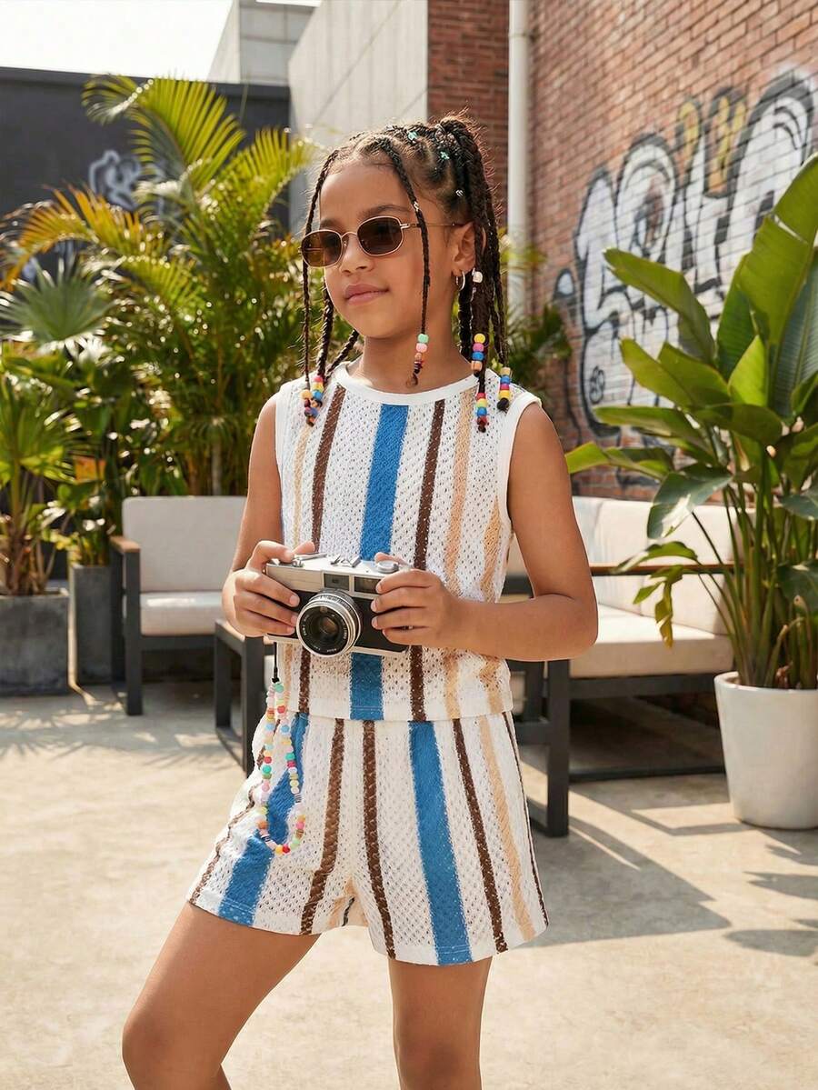 SHEIN 少女优雅条纹圆领背心和短裤休闲套装 - 白色 - 查看 1