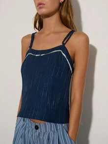 Nöista 蓝色宽松上衣，双肩带设计，领口饰有亮片，采用闪亮纱线面料。适合夏季、春季、假日、节日、度假等场合穿着。 - 藏蓝色 - 查看 1