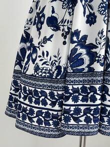 Sweetra Sweetro 女士波西米亚风碎花V领露背迷你连衣裙 - 藍色 - 查看 5