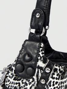 ROMWE Grunge Punk 时尚女士单肩包 朋克豹纹女士包 女士手提包 火车头辣妹包 斜挎女士包 通勤女士包 - 黑與白 - 查看 3