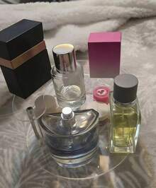 1 件现代亚克力圆形和梯形香水展示架，多层化妆品收纳架，高品质透明化妆品样品架 - 彩色 - 查看 2