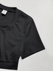 Tween Girls' Round Neck Short Sleeve Criss-Cross Hem Black & White 2 Pieces T-Shirt Set - Black and White - View 6