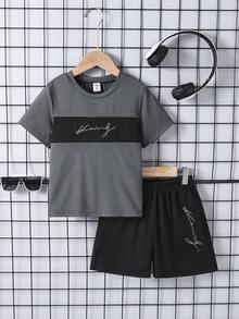 SHEIN 两件套男童街头风圆领短袖T恤+短裤套装，夏季度假、假日、旅行、休闲、日光浴舒适优雅派对装扮，男童夏季服装，男童儿童套装，休闲童装 - 彩色 - 查看 3