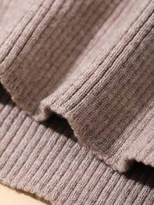 DAZY Women's Khaki Sleeveless V-Neck Fitted Knit Top - Grey - View 8