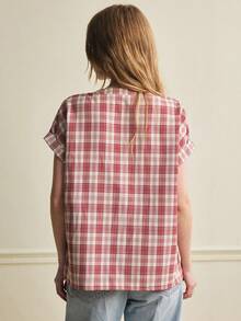 Écloséra Fashionable & Elegant French Retro Loose Plaid Embroidered Ruffle V-Neck Women Short Sleeve Red Blouse - Red - View 7