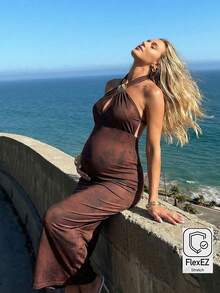 MaterniChic 优雅性感露背吊带孕妇连衣裙，适合夏季穿着 - 棕色 - 查看 3