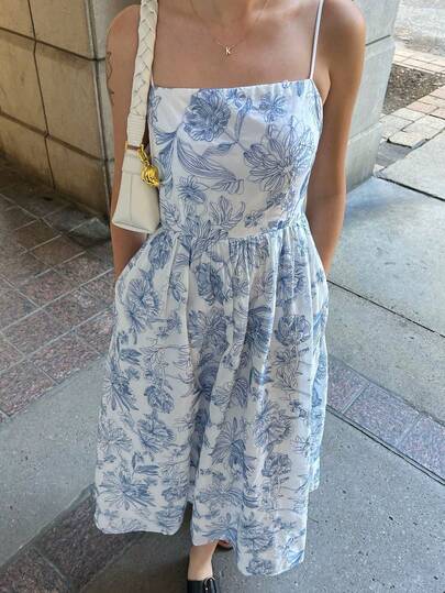 Serisse Women's Casual Floral Print Sleeveless Dress For Vacation,French-Style Blue And White Floral Print Sundress,Square Neckline Design, Lightweight And Slimming Waist, Retro And Elegant Niche Women's Clothing For Summer, White Floral Dress, Floral Sundress, Dress Summer, Summer Sundress,  French Style Dress, Spain Vacation Outfits, Greece Vacation Outfit,Summer Dresses For Women,Elegant Dresses For Party,Beach Outfits, Beach Vacation Outfits For Women,Holiday Outfits For Women,Summer Outfit For Women,Summer Clothes