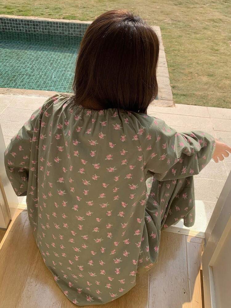 Dazy Plus Plus Size Women Ditsy Floral Tie Collar Long Sleeve Top And Pants Pajama Set
