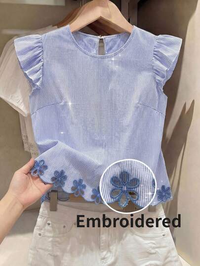 SHEIN Frenchy Áo kiểu nữ cỡ lớn thoải mái, tay loe nhẹ, viền thêu, màu trắng, thích hợp mặc đi làm, hẹn hò, đi nghỉ mát, mẫu mới mùa xuân/hè.