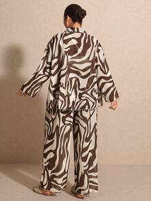 Elaquor Plus Size Women Zebra Print Long Sleeve Kimono Shirt And Pants Set - Multicolor - View 2