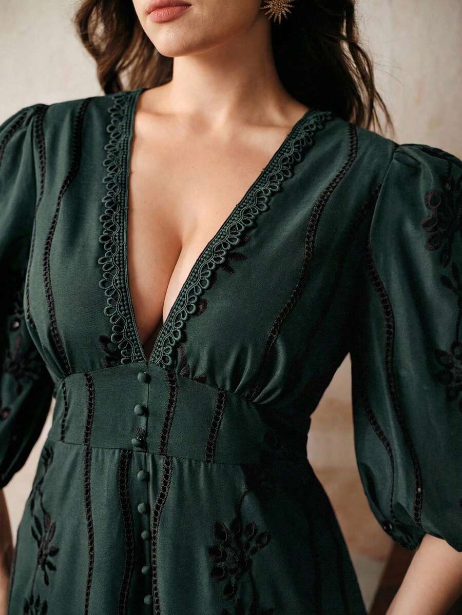 Anewsta 女款深綠色秋季優雅婚禮賓客大尺碼長洋裝，鏤空花卉刺繡V領拼接蕾絲3/4袖Zelaya洋裝 - 綠色 - 查看 1