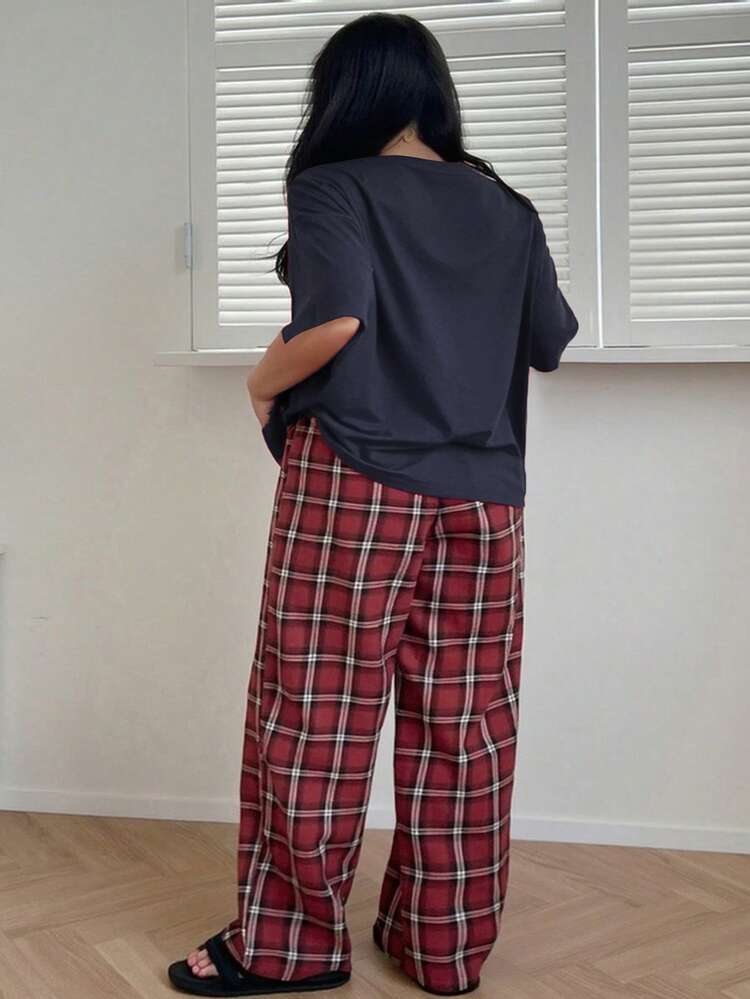 Dazy Plus Round Neck Loose Fit Plaid Pajama Set, Homewear
