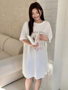 Dazy Plus Chemise de nuit ample à col rond imprimée d'un ours de dessin animé, blanche, vêtement d'intérieur confortable pour le printemps/l'été - Blanc - Voir 4