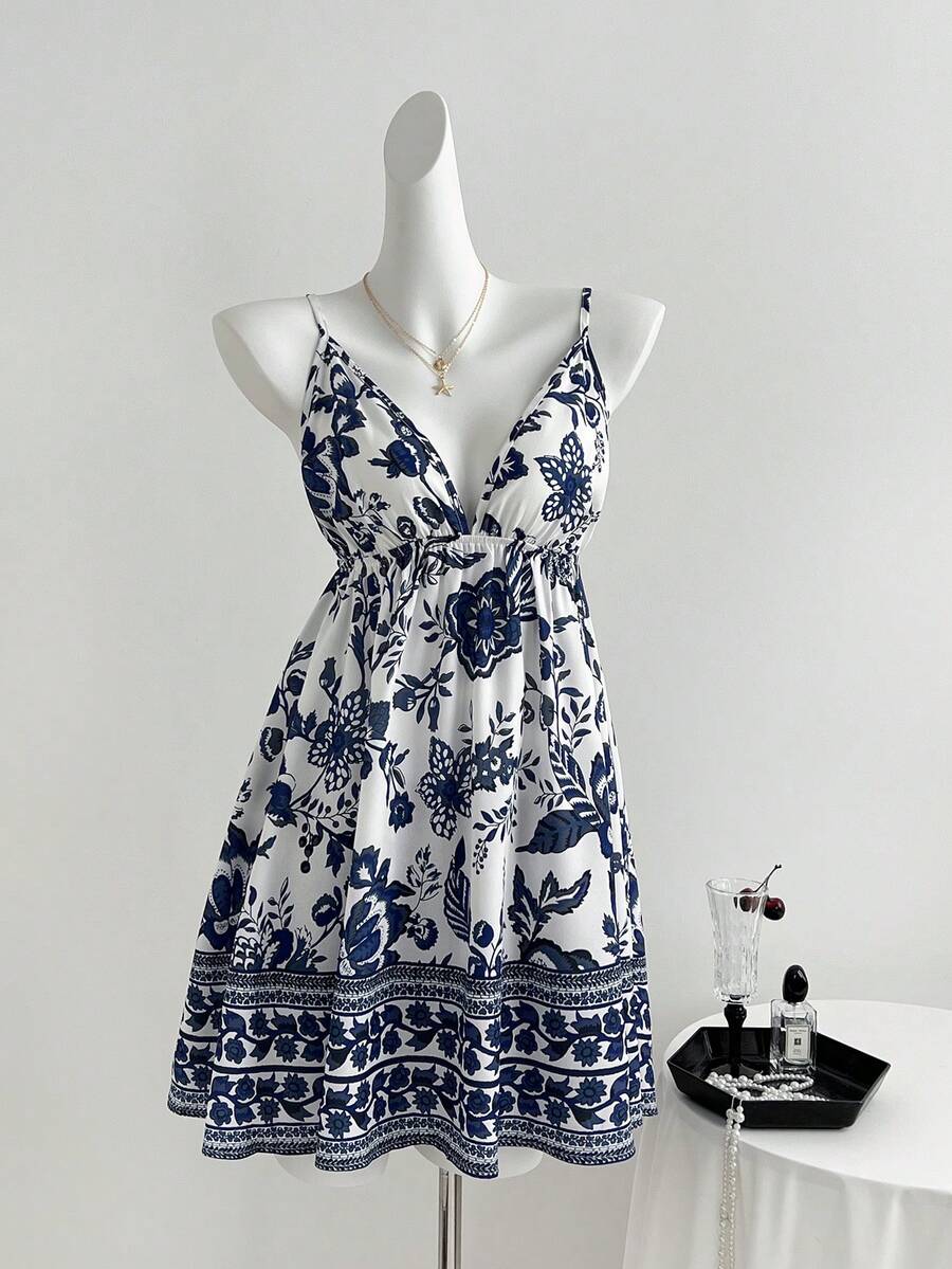 Sweetra Sweetro 女士波西米亚风碎花V领露背迷你连衣裙 - 藍色 - 查看 1