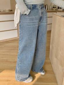 Dazy Plus Damskie jeansy w dużym rozmiarze, jasnoniebieskie, z haftem motylkowym, proste nogawki, odpowiednie na każdą porę roku - Jasny jeans - Zobacz 6