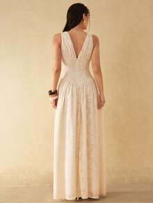 Silquee This Solid-Color, Backless A-Line Maxi Dress Features A Deep V-Neck Design For Easy On And Off, Making It The Perfect Choice For Romantic Dates, Beach Vacations, Weddings, Formal Parties, And Any Occasion Requiring A Sophisticated And Sexy Look. Its Understated Elegance Also Makes It Ideal For A Relaxed Beach Getaway. Whether It's A Beach Vacation, A Romantic Date, A Pool Party, A Beach Party, Commuting, Or Any Occasion Demanding A Sophisticated And Sexy Style, This Dress Is Incredibly Versatile And Easy To Wear.,Summer Dresses For Women - Beige - View 2