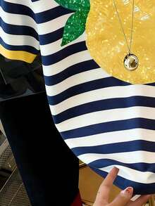 Resyla Áo thun nữ tay ngắn cổ tròn kẻ sọc họa tiết chanh, kiểu dáng thường ngày, đa năng. - Nhiều màu - Xem 5