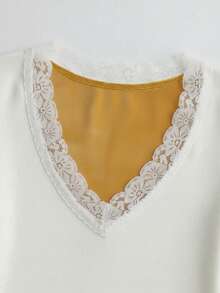 Qadelle Lace Lined Thermal Undershirt, Autumn/Winter - White - View 4