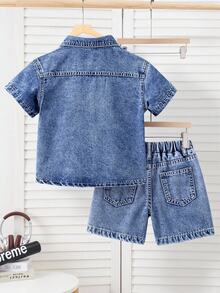 SHEIN Young Boy Fashionable Cozy Cotton Denim 2pic Set,  Medium Wash Blue With Button Front Fastenning Short Sleeves Shirt Top, A Pratical Flat Pockets , Street Cool Style Letters Embroidered Detail, Light Weight Cotton Fabric For Summer Daily , Spring Vacation Shorts For Boys, Boys Relax Denim Shorts, Preppy School Ootd Fashion Item, Casual Basic Shorts For Boys, Boys Dneim Shorts, Jean Shorts For Young Boys, Young Boys Shorts, Holiday Kids Wear, Easter Kids Wear, Mother's Day Kids Wear. Young Boys Burmuda Shorts.Versatile Casual Summer Fashion Item For Kids - Blue - View 7