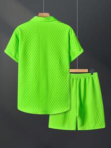 Manfinity Homme Men's Summer Casual Solid Color Textured Shirt And Shorts 2 Pieces Set - Green - View 2