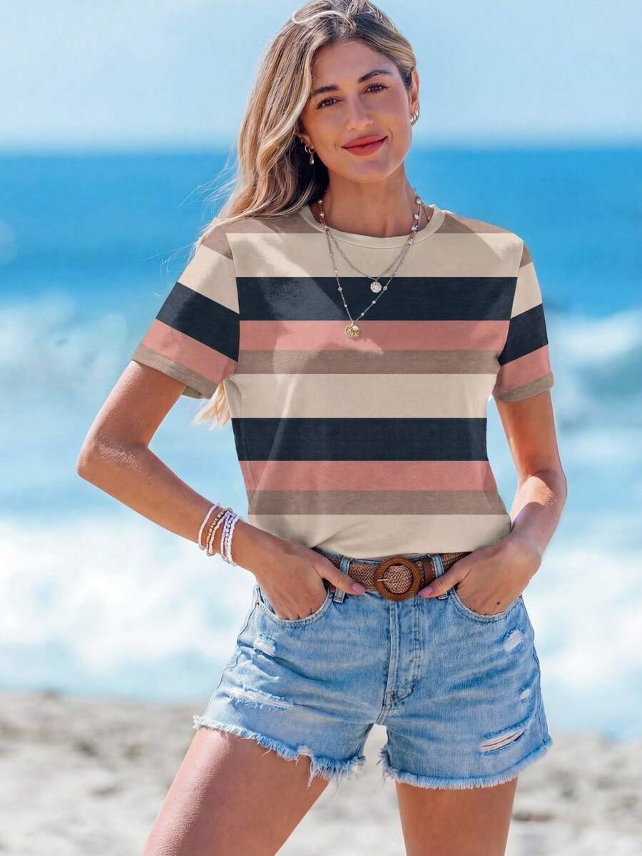 Sylviya 条纹印花短袖T恤，适合外出休闲穿着 - 白色 - 查看 1