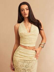 Silquee 女士优雅纯色蕾丝深V领露背吊带上衣，夏季 - 淡黃色 - 查看 1