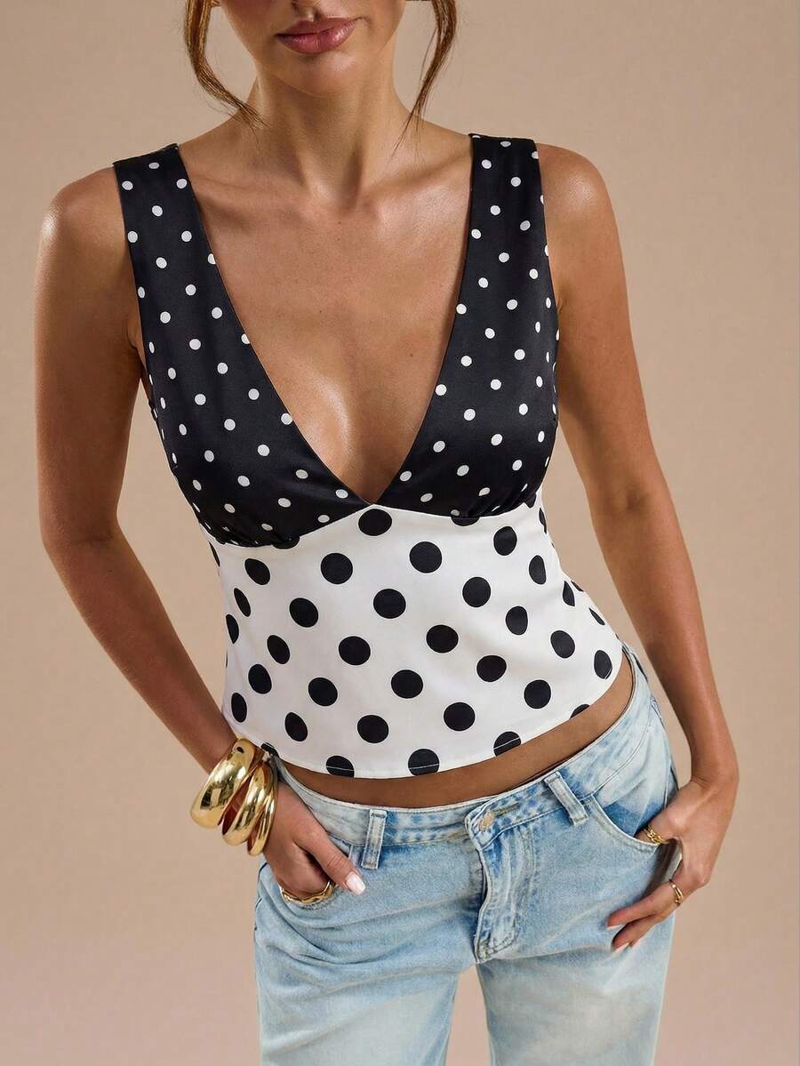 SHEIN BAE 女士优雅印花性感深V领修身黑白波点印花吊带背心，适合春夏度假、休闲海滩穿着、外出、街头、通勤、约会等场合，时尚别致。 - 彩色 - 查看 1
