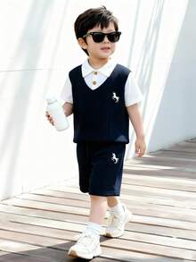 SHEIN Streecool Kids 2件套男童休闲刺绣二合一提花面料短袖T恤和短裤，舒适套装，适合日常休闲户外活动，春夏穿着。 - 藏蓝色 - 查看 8