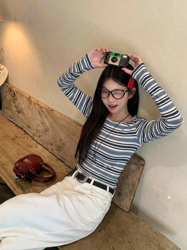 Women's Round Neck Striped Korean Style Casual Long Sleeve T-Shirt, Suitable For Spring And Autumn