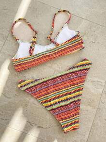 两件套女士时尚可爱性感沙滩装，波西米亚印花可调节吊带露脐上衣和比基尼泳裤，适合海滩、泳池派对、度假村等场合。 - 彩色 - 查看 2