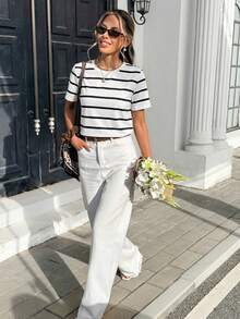 SHEIN Frenchy 女士圆领条纹休闲百搭日常短袖T恤 - 黑與白 - 查看 9